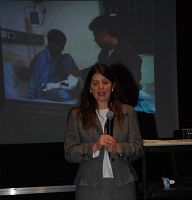 Journalist tells students the hard facts about Chinese imports