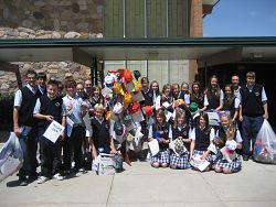 'Hat Tree Project' benefits patients and students