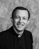  Keynote speaker urges comfort with Saint Paul