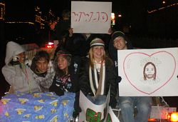 ?Jesus is the reason for the season' say youth