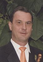 Plaque honors cemetery worker