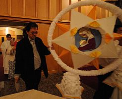 Filipino Catholic community will share Christmas traditions