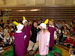 St. Vincent students form living Advent wreath 