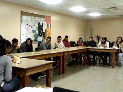 Invitan a Cat&oacute;licos a un evento para la juventud