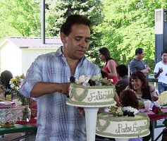 Parish celebrates priest