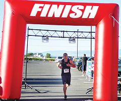 Student runs to benefit hospitals that helped him