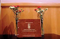 Bishop gives thanks to Leadership Society