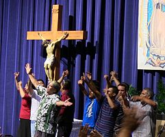 Catholic Congress: 'My Family and I will serve the Lord'