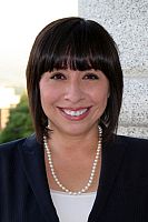 La dem&oacute;crata  Angela Romero gana el  Distrito 26