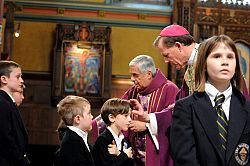 Bishop: Traversing the Lenten desert leads to God