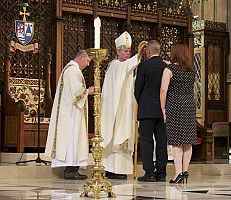 Bishop Wester celebrates adult confirmations