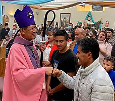 El Obispo Oscar A. Solis celebra 5 a�os en Utah 
