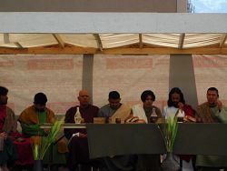 El sufrimiento de Jes&uacute;s: 'simboliza la solidaridad con quienes m&aacute;s sufren'  