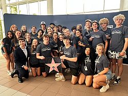 JDCHS student leaders receive service award