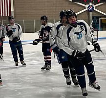 Hockey Team Plans Senior Night