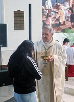 Cientos de j&oacute;venes se re&uacute;nen en rally
