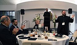 Durante una cena se agradece a los miembros de la Sociedad Bishop�s Leadership