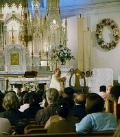 Los 15 a�os de la Capilla de Adoraci&oacute;n Perpetua han tra&iacute;do muchas gracias
