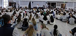 Retreat helps prepare eighth-graders for high school