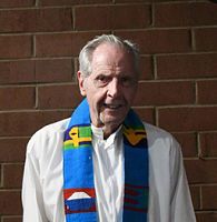 Sacerdotes se jubilan/Padre Charles Cummins