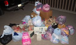 Juan Diego High School wrestlers run 'Operation Keep Warm'