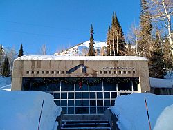 Catholics gather on the mountain for snow and Mass
