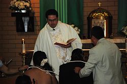 Hispanic marriage traditions add to the wedding ceremony