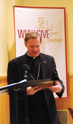 Bishop gives thanks to Leadership Society