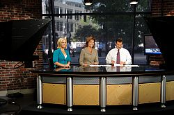 News anchor Mary Nickles' own breast cancer is a teaching tool for television viewers