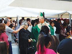 La parroquia Cat&oacute;lica de San Pedro y San Pablo celebra jubileo
