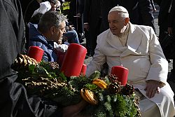 Advent watching includes noticing God at work in daily life, pope says