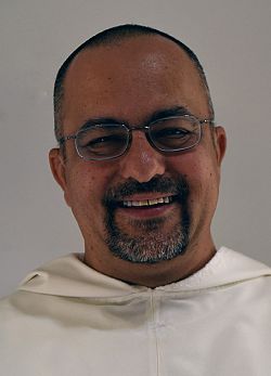 Asignan nuevo capell&aacute;n al Centro Cat&oacute;lico Skaggs 
