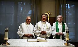 Celebran a sacerdotes