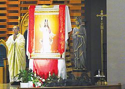 Parishioners celebrate Christ the King tradition