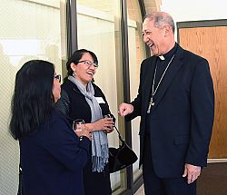 El Obispo Solis agradeci&oacute; a la Catholic Foundation of Utah por 40 a�os de apoyo a la misi&oacute;n de la Igelsia Cat&oacute;lica de Utah 