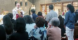Pilgrims visit Carmelite monastery for the universal jubilee for consecrated religious